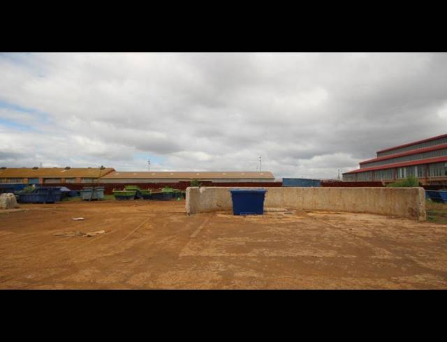 11,600M² INDUSTRIAL YARD TO LET IN EPPING INDUSTRIAL